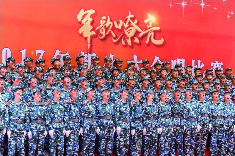 静谧飞行
